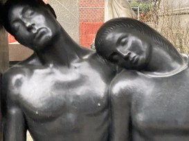 UNA SOCIETA’ STANCA. LA NOSTRA!